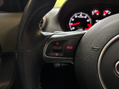 Audi RS3 SPORTBACK 25 TFSI 340 Quattro S-Tronic A / Sièges F1 - 28