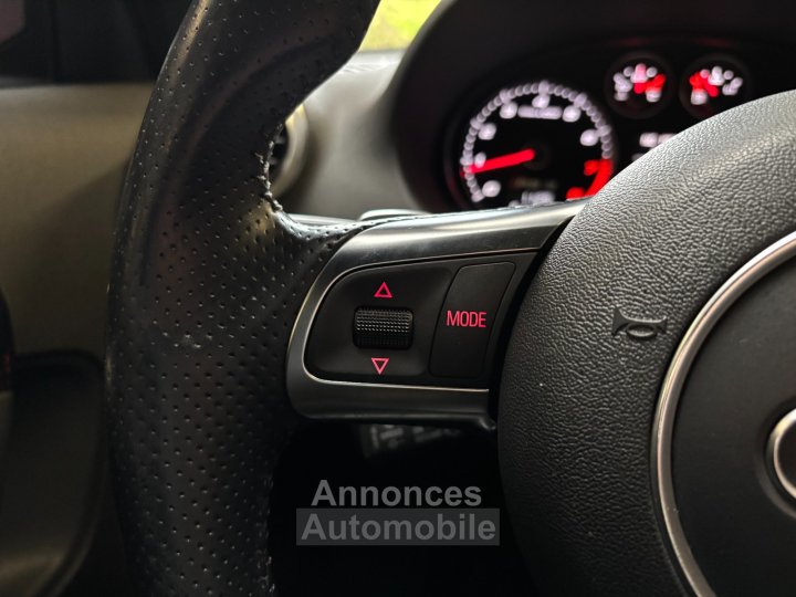 Audi RS3 SPORTBACK 25 TFSI 340 Quattro S-Tronic A / Sièges F1 - 28