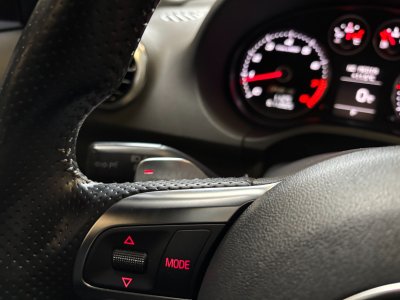 Audi RS3 SPORTBACK 25 TFSI 340 Quattro S-Tronic A / Sièges F1 - 30