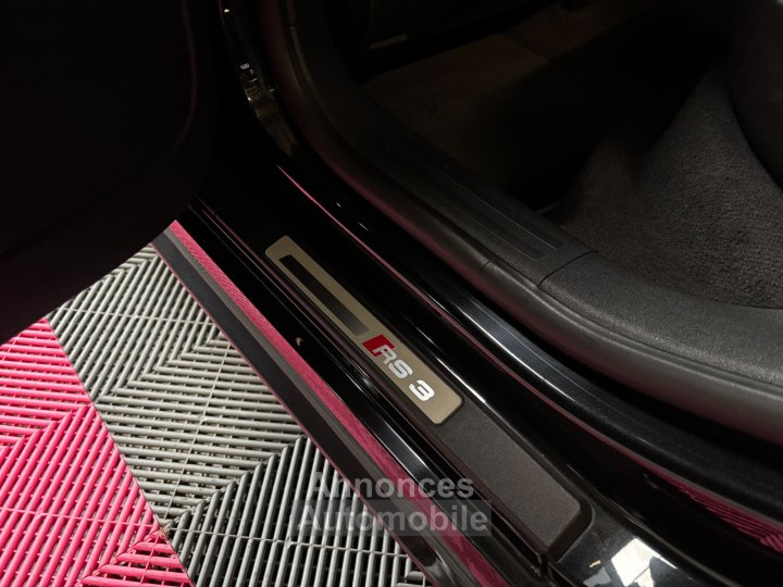 Audi RS3 SPORTBACK 25 TFSI 340 Quattro S-Tronic A / Sièges F1 - 39