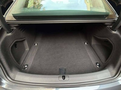 Audi A4 V (B9) 30 TDI 136ch S tronic 7 7cv   - 10