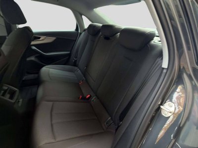 Audi A4 V (B9) 30 TDI 136ch S tronic 7 7cv   - 17