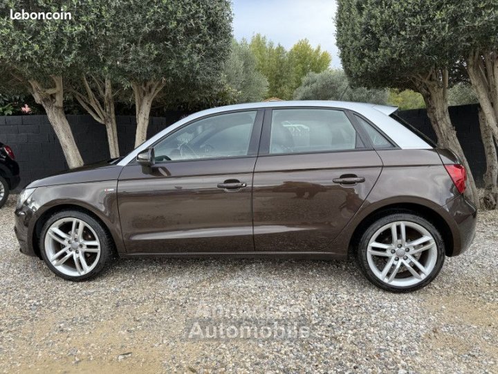 Audi A1 Sportback 12 TFSI 86CH S LINE - 3