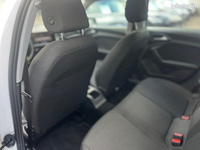 Audi A1 Sportback 30 TFSI 110CH BUSINESS LINE S TRONIC 7   - 12