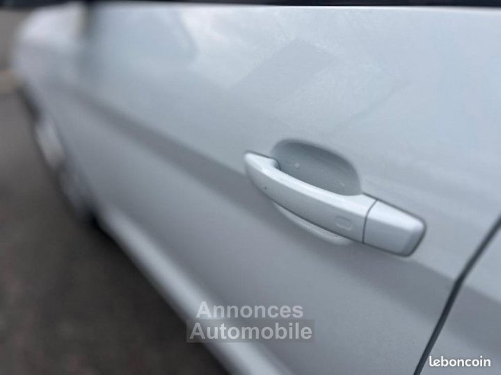 Audi A1 Sportback 30 TFSI 110CH BUSINESS LINE S TRONIC 7 - 16