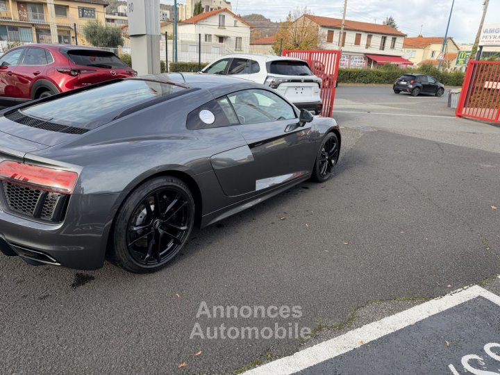 Audi R8 (2) V10 RWS - 6