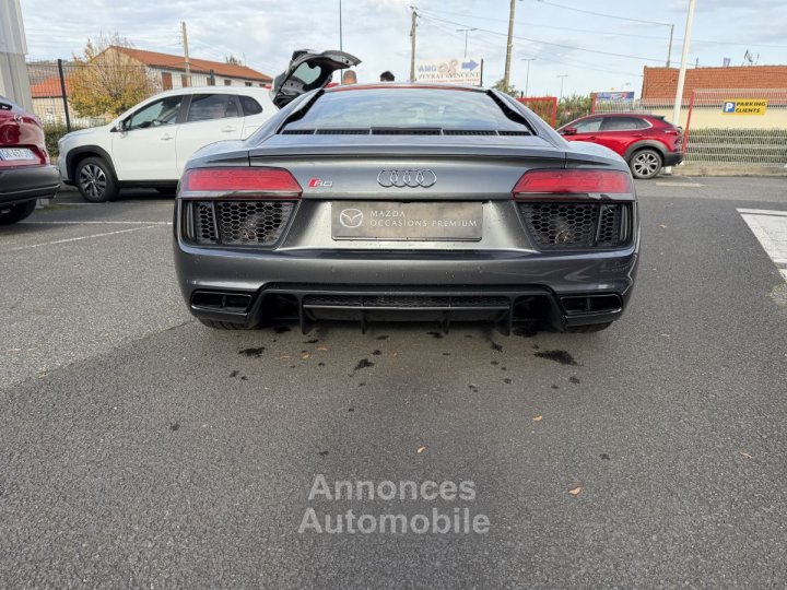 Audi R8 (2) V10 RWS - 8