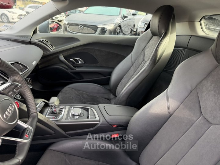 Audi R8 (2) V10 RWS - 11