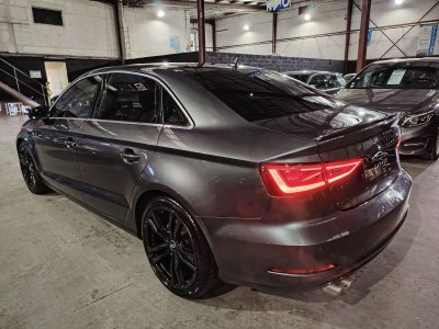 Audi A3 Berline III 14 TFSI CoD 150ch S line S tronic 7   - 4