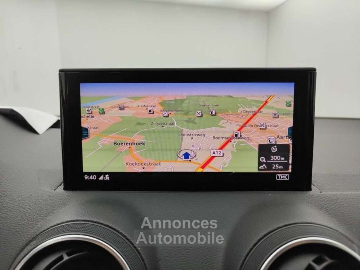 Audi Q2 30TFSI Attraction - 11