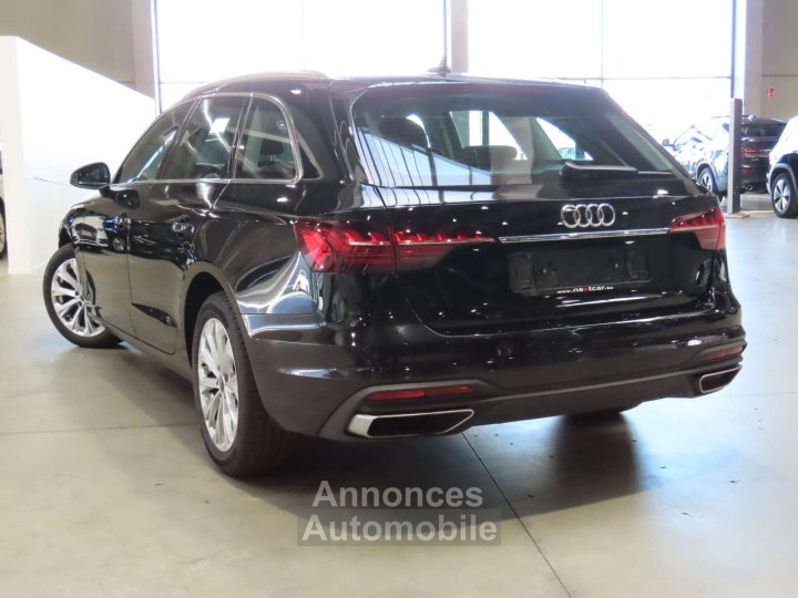 Audi A4 Avant 30TDi Adv STRONIC - 4