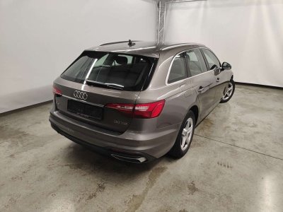 Audi A4 Avant 30TDi STRONIC   - 6