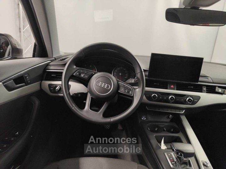Audi A4 Avant 30TDi STRONIC - 7