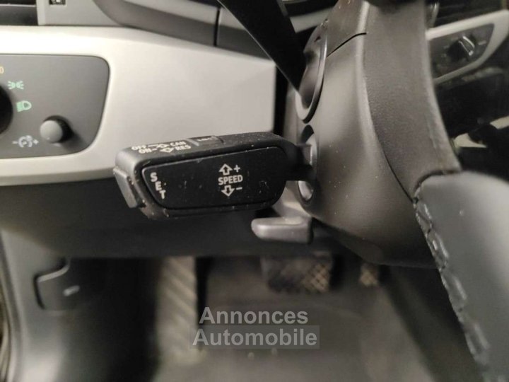 Audi A4 Avant 30TDi STRONIC - 13