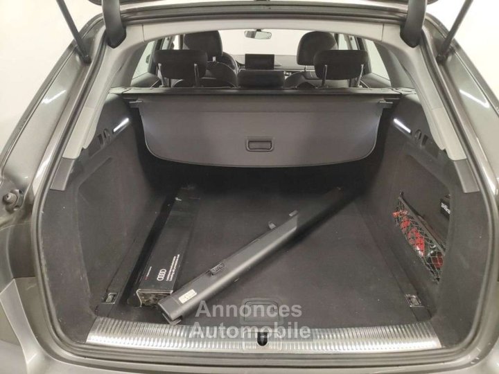 Audi A4 Avant 30TDi STRONIC - 16