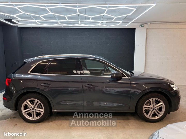 Audi Q5 55 etfsi phev 367ch s-line quattro s-tronic carplay select drive matrix camera - 23