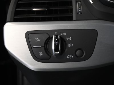 Audi A4 Avant 20 TDI 150 S tronic 7 S line   - 16