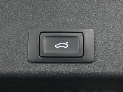 Audi A4 Avant 20 TDI 150 S tronic 7 S line   - 18