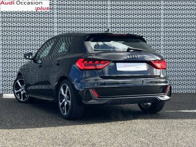 Audi A1 Sportback 30 TFSI 110 ch S tronic 7 S Line   - 4