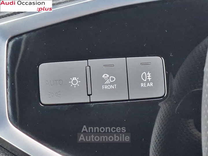 Audi Q3 35 TFSI 150 ch S tronic 7 S line plus - 33