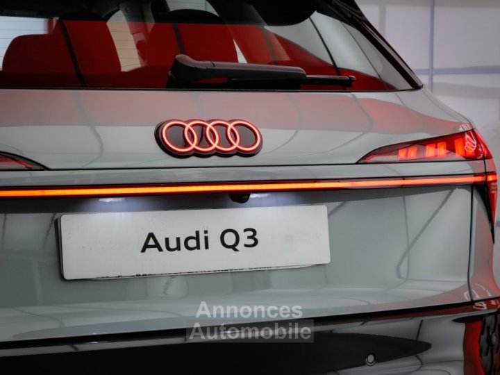 Audi Q3 HYBRIDE e-hybrid 272 ch S tronic 6 Business Executive - 7
