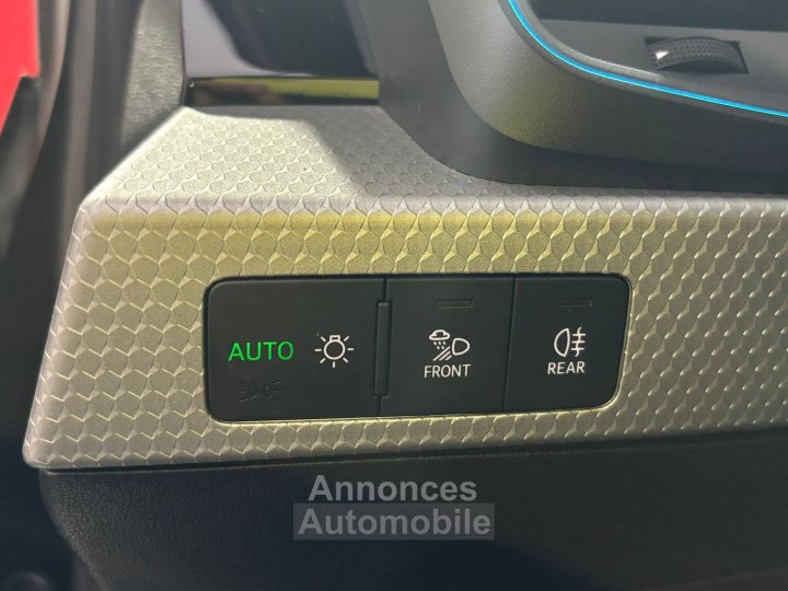 Audi A1 Sportback 30 TFSI 116 ch S tronic 7 S Line - 12