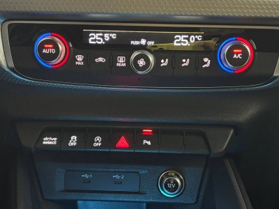 Audi A1 Sportback 30 TFSI 116 ch S tronic 7 S Line   - 44