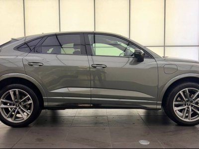 Audi Q3 Sportback 45 TFSIe 245 ch S tronic 6 S line - 6