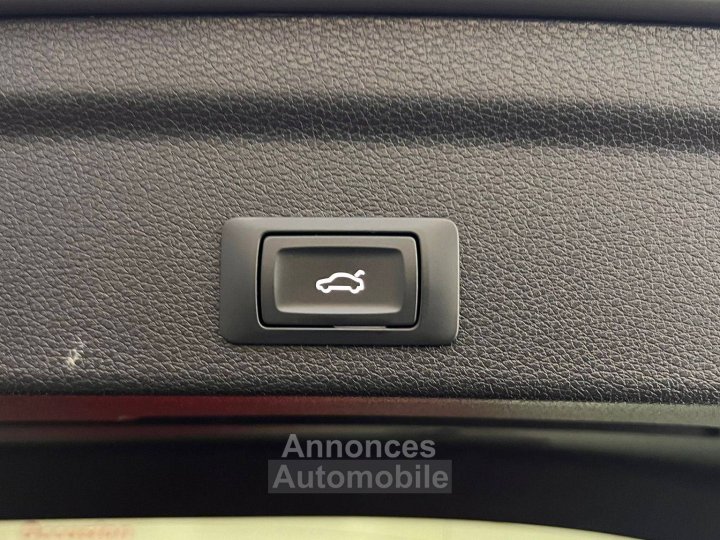 Audi Q3 Sportback 45 TFSIe 245 ch S tronic 6 S line - 9