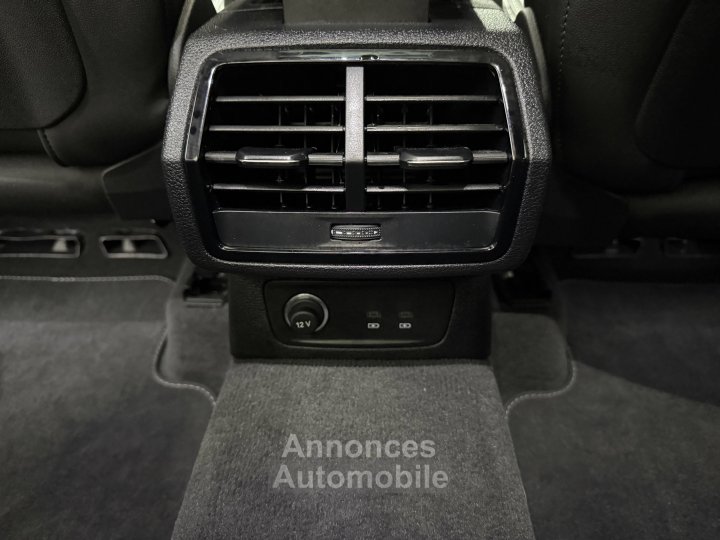 Audi Q3 Sportback 45 TFSIe 245 ch S tronic 6 S line - 12