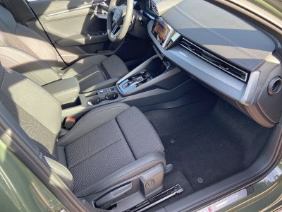 Audi A3 Sportback NEW 35 TDI 150 S-tronic S LINE TOE Matrix Caméra 360 JA 18" Black Hifi SONOS - 19