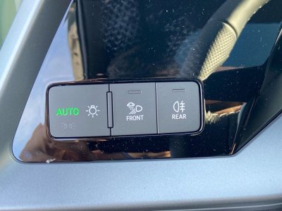 Audi A3 Sportback NEW 35 TDI 150 S-tronic S LINE TOE Matrix Caméra 360 JA 18" Black Hifi SONOS - 35