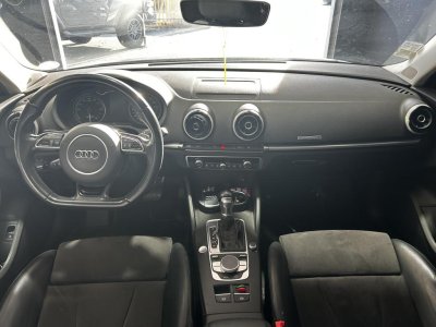 Audi A3 Sportback 20 TDI 150ch BV S-Tronic 8V - 12