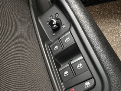 Audi A4 Avant 35 TDI 163 9CV BUSINESS LINE S TRONIC *1ERE MAIN, FRANCAISE, SUIVI* - 33