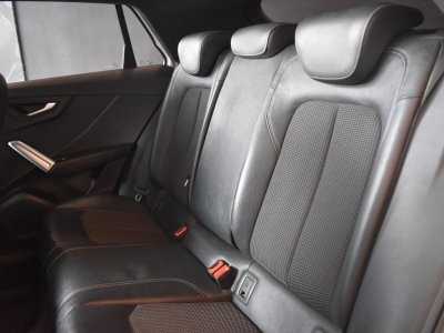 Audi Q2 35 TFSI COD 150 S tronic 7 S Line - 12