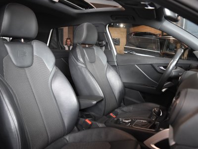 Audi Q2 35 TFSI COD 150 S tronic 7 S Line - 14