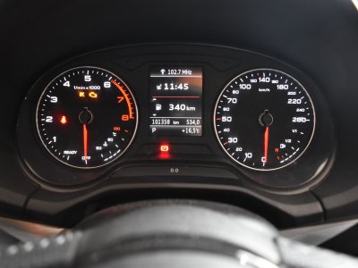 Audi Q2 35 TFSI COD 150 S tronic 7 S Line - 19