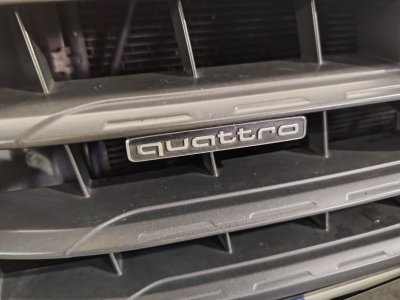 Audi Q3 Phase 2 20 TDI 150 Ambition Luxe quattro S tronic 7 - 12