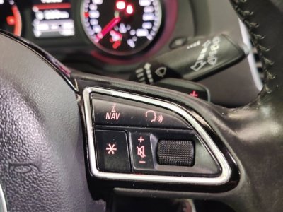 Audi Q3 Phase 2 20 TDI 150 Ambition Luxe quattro S tronic 7 - 17