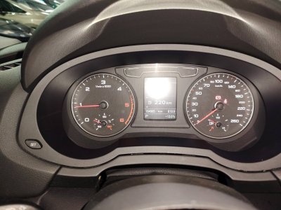 Audi Q3 Phase 2 20 TDI 150 Ambition Luxe quattro S tronic 7 - 18