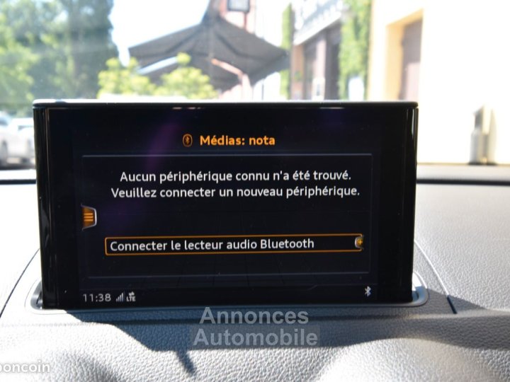 Audi A3 10 tfsi 115 ch s-line s-tronic garantie 6 mois - 35