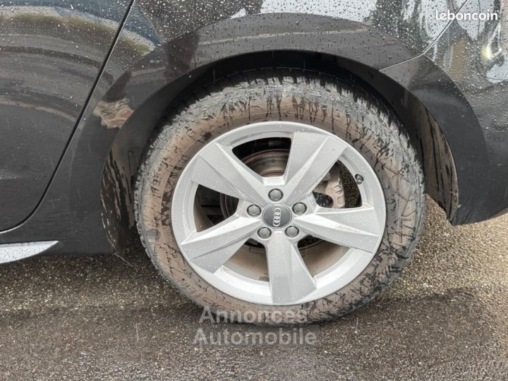 Audi A1 Sportback 10 30 tfsi 115 s-line line s-tronic bva garantie 6 mois - 32