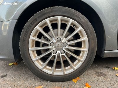 Audi A3 Sportback 14 cod tfsi 150 ultra ambiente s-tronic bva - 12