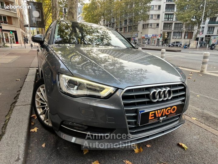 Audi A3 Sportback 14 cod tfsi 150 ultra ambiente s-tronic bva - 13