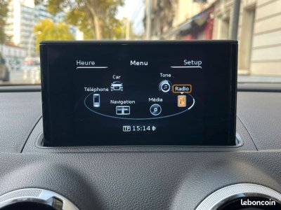 Audi A3 Sportback 14 cod tfsi 150 ultra ambiente s-tronic bva - 24