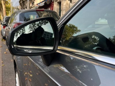 Audi A3 Sportback 14 cod tfsi 150 ultra ambiente s-tronic bva - 34