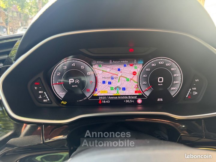 Audi Q3 Sportback 15 35 tfsi 150 s-line s-tronic bva - 40