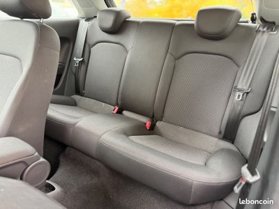 Audi A1 12l tfsi 86ch s-line radars ar clim auto bluetooth   - 7