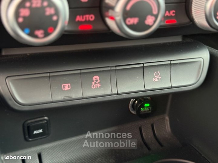 Audi A1 12l tfsi 86ch s-line radars ar clim auto bluetooth - 10