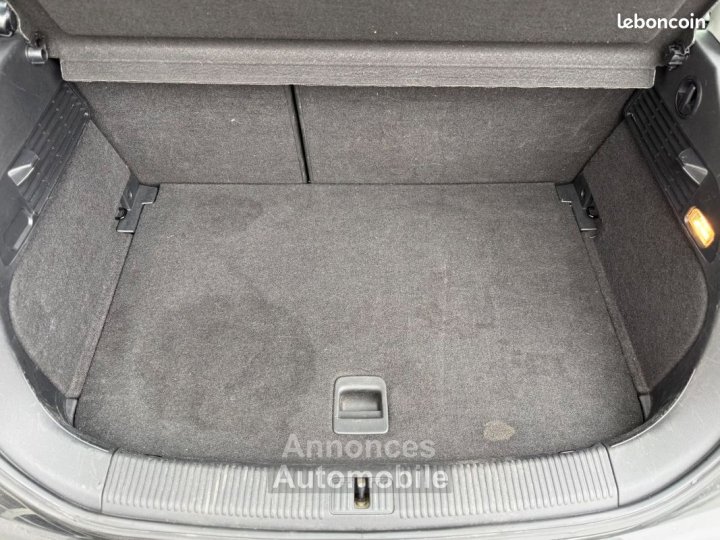 Audi A1 12l tfsi 86ch s-line radars ar clim auto bluetooth - 12